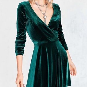 Kimchi Blue Dresses - Green velvet wrap dress Kimchi Blue Dresses - Green velvet wrap dress
